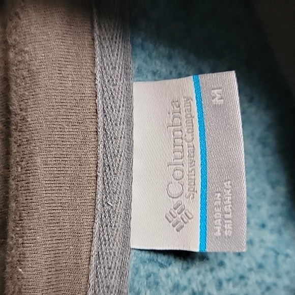 Men's Columbia Hoodie - Picture 3 of 5
